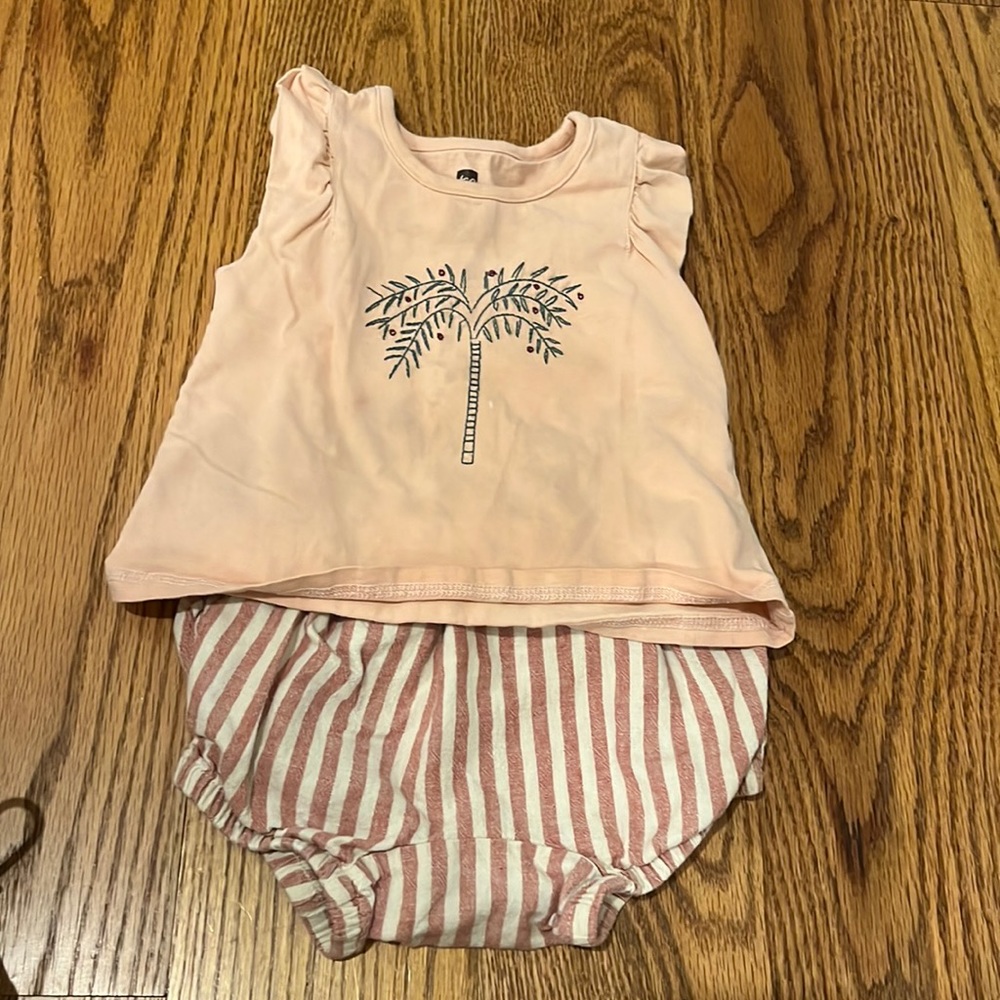 Tea collection outfit